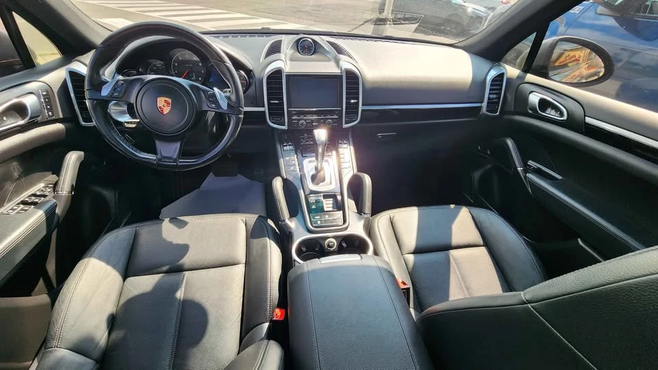 2014 Porsche 958 Cayenne - Image 5 of 8