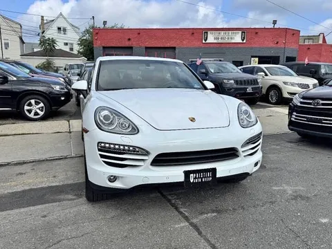 2014 Porsche Cayenne Platinum