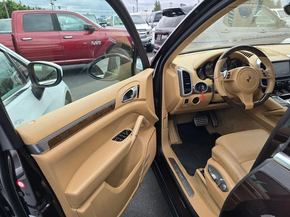 2014 Porsche 958 Cayenne - Image 15 of 20