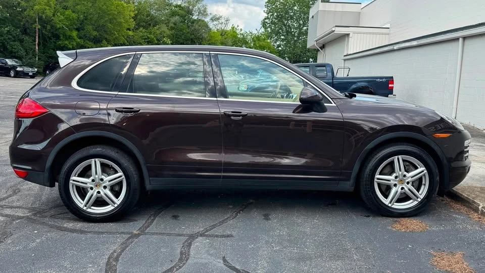 2014 Porsche 958 Cayenne - Image 4 of 20