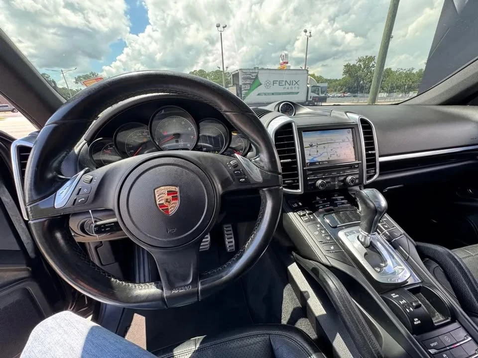 2014 Porsche 958 Cayenne - Image 11 of 19