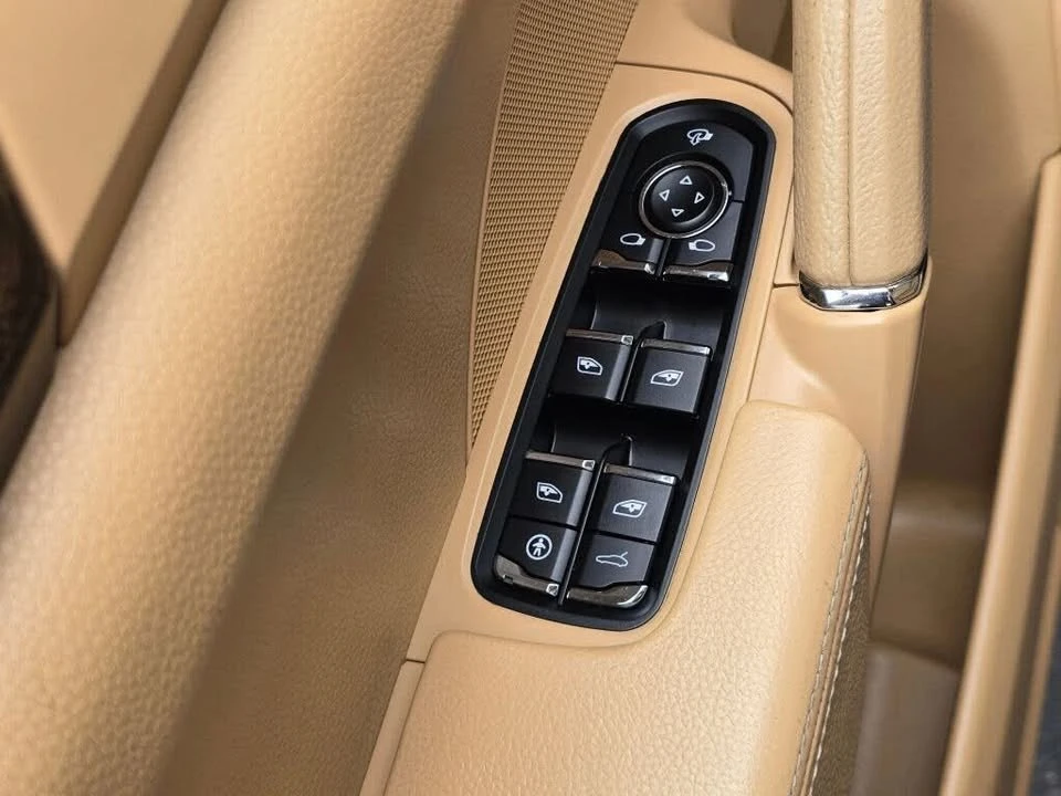 2014 Porsche 958 Cayenne - Image 19 of 20