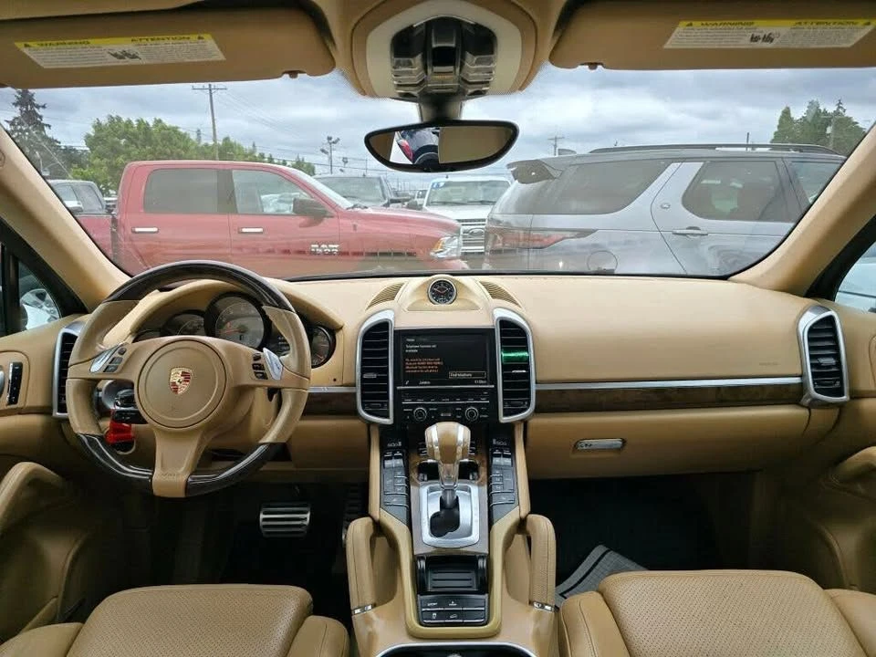 2014 Porsche 958 Cayenne - Image 10 of 20