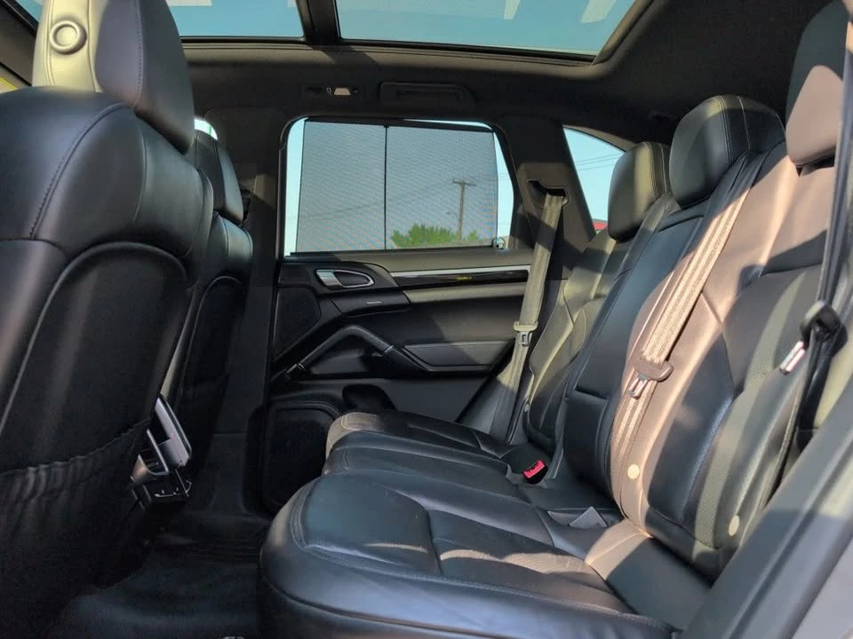 2014 Porsche 958 Cayenne - Image 11 of 17