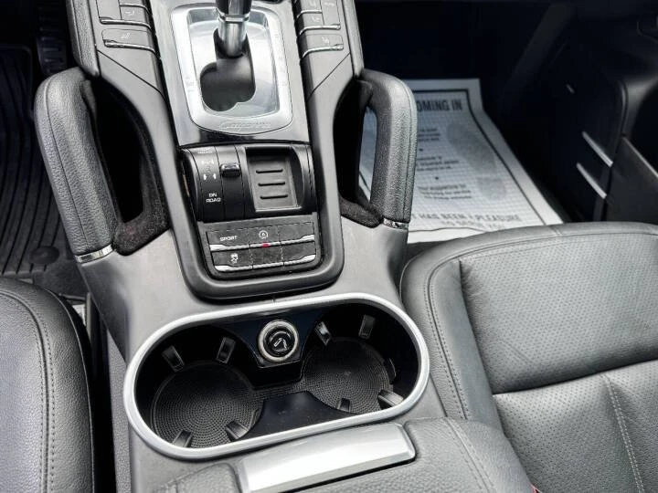 2014 Porsche 958 Cayenne - Image 13 of 13