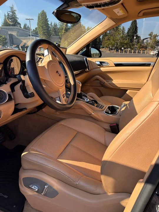 2014 Porsche 958 Cayenne - Image 7 of 9
