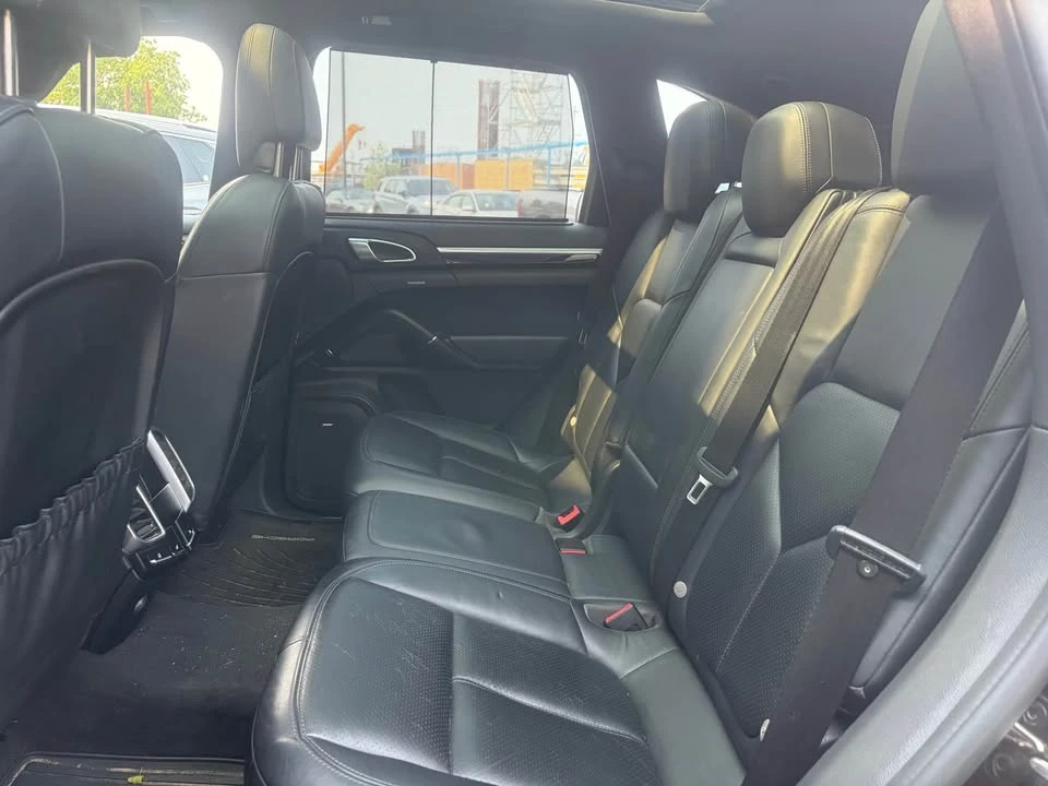 2014 Porsche 958 Cayenne - Image 5 of 7