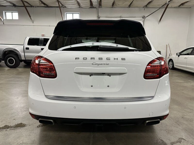 2014 Porsche 958 Cayenne - Image 4 of 20