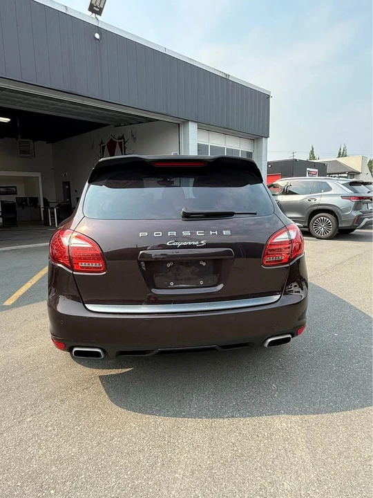 2014 Porsche 958 Cayenne - Image 4 of 12