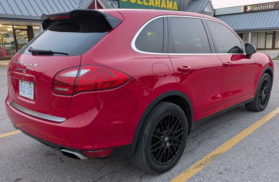 2014 Porsche 958 Cayenne - Image 2 of 5