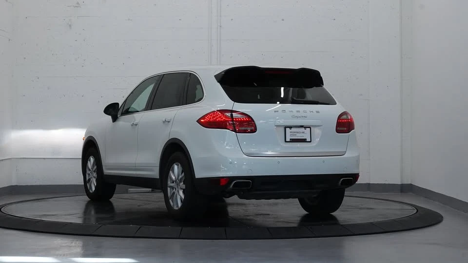 2014 Porsche 958 Cayenne - Image 7 of 20