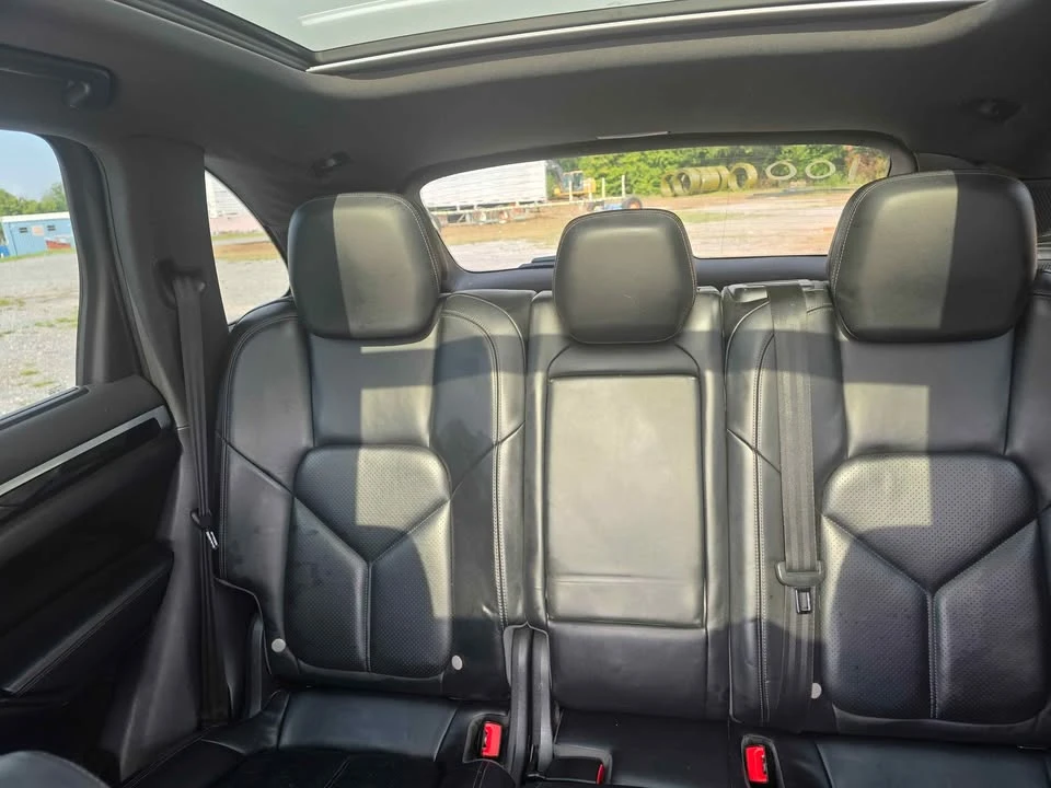 2014 Porsche 958 Cayenne - Image 13 of 20