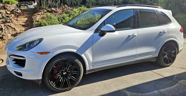 2014 Porsche Cayenne Turbo S