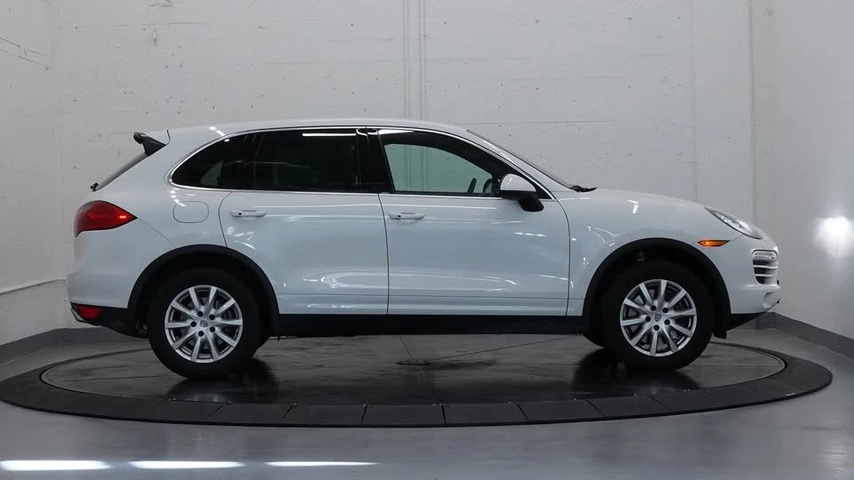 2014 Porsche 958 Cayenne - Image 4 of 20