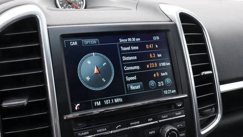 2014 Porsche 958 Cayenne - Image 16 of 20