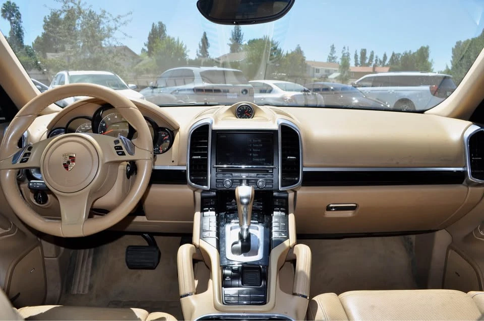 2014 Porsche 958 Cayenne - Image 7 of 12