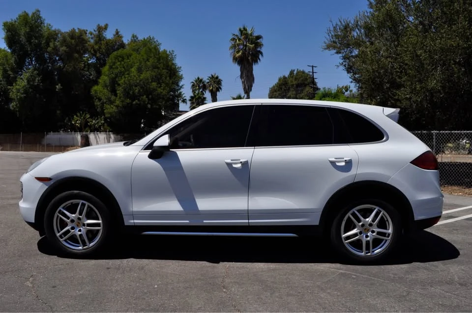 2014 Porsche 958 Cayenne - Image 4 of 12