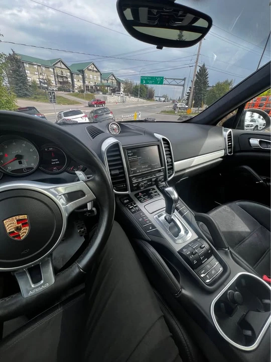 2014 Porsche 958 Cayenne - Image 10 of 13
