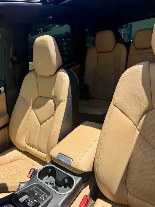2014 Porsche 958 Cayenne - Image 19 of 20