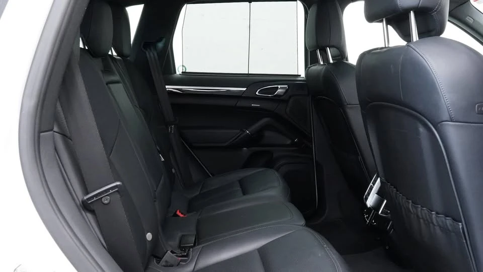 2014 Porsche 958 Cayenne - Image 18 of 20