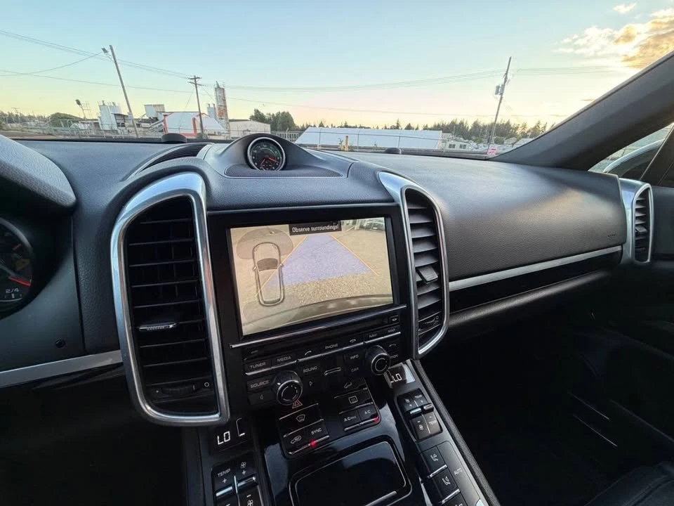 2014 Porsche 958 Cayenne - Image 17 of 18