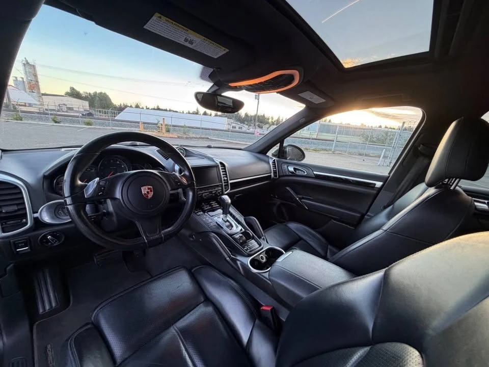 2014 Porsche 958 Cayenne - Image 14 of 18