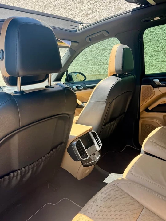 2014 Porsche 958 Cayenne - Image 18 of 20