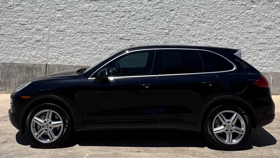 2014 Porsche 958 Cayenne - Image 6 of 18