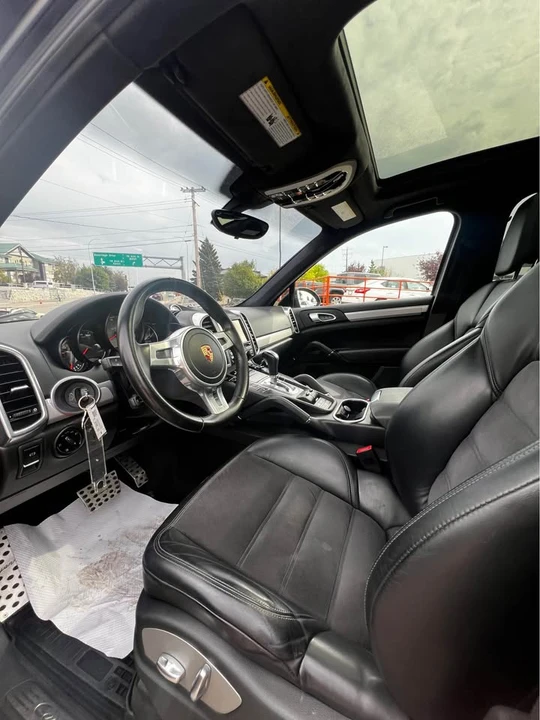 2014 Porsche 958 Cayenne - Image 7 of 13