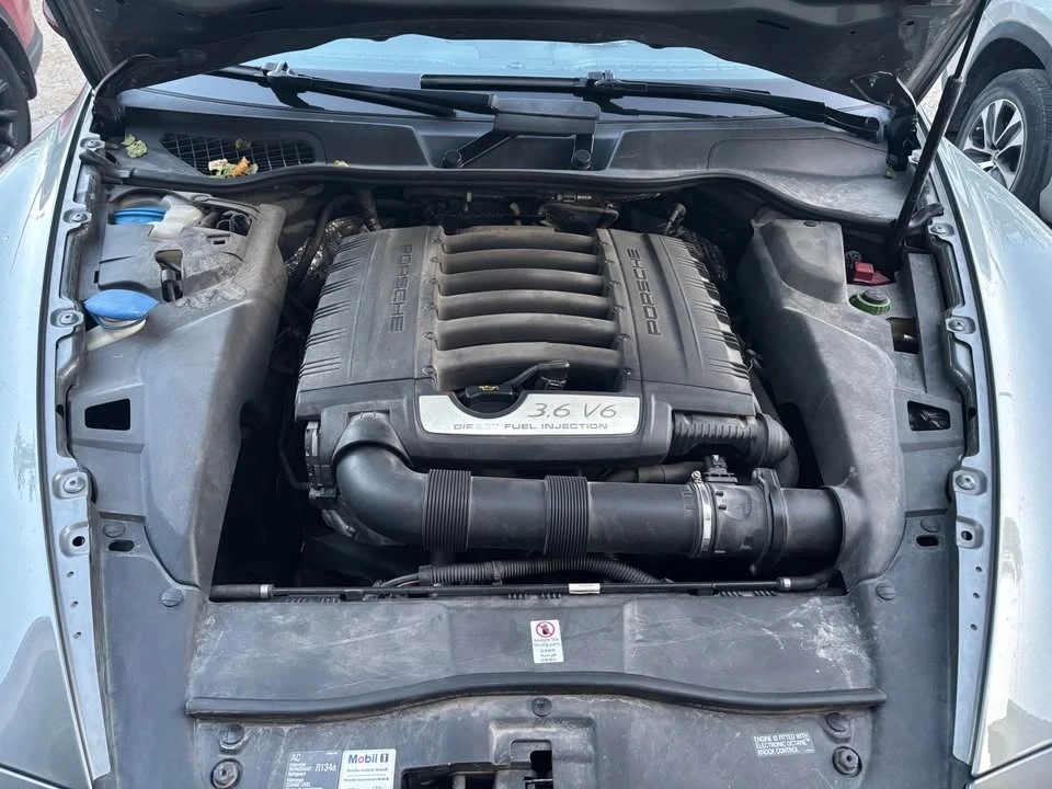 2014 Porsche 958 Cayenne - Image 11 of 12
