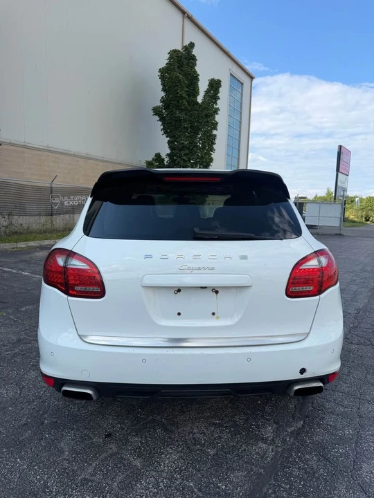 2014 Porsche 958 Cayenne - Image 4 of 9
