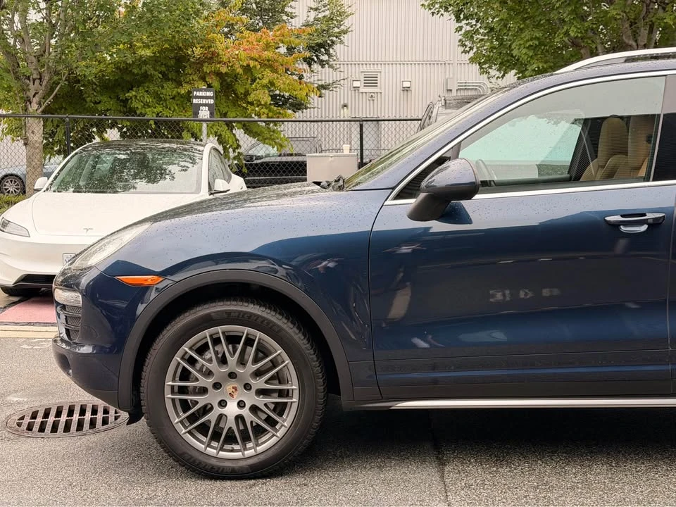 2014 Porsche 958 Cayenne - Image 9 of 20