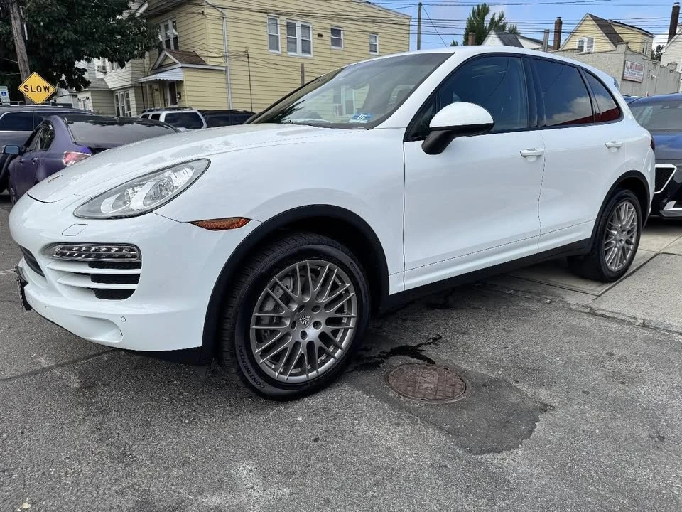 2014 Porsche 958 Cayenne - Image 13 of 20