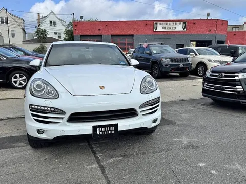 2014 Porsche Cayenne Platinum