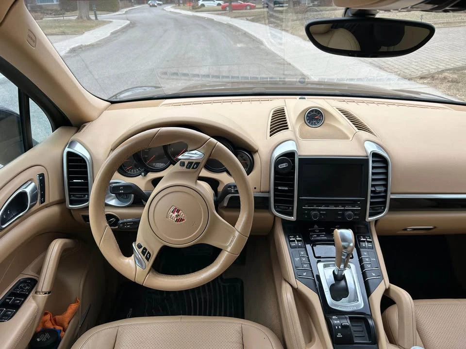 2014 Porsche 958 Cayenne - Image 11 of 14