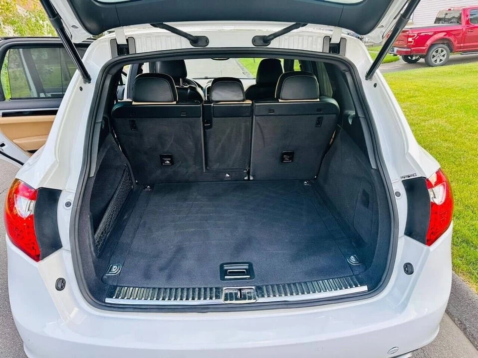 2014 Porsche 958 Cayenne - Image 11 of 20