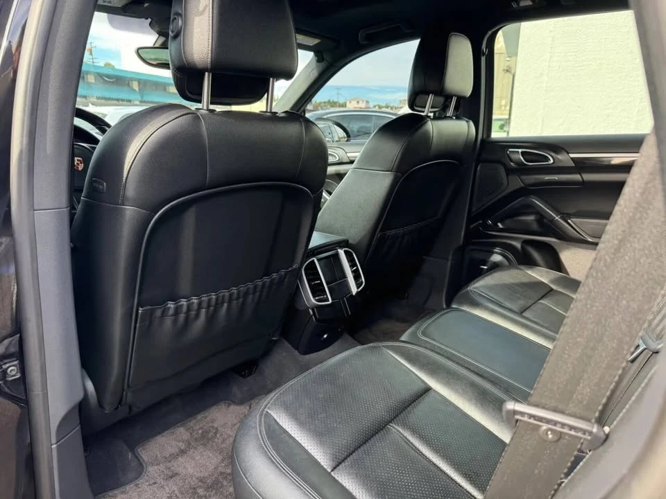 2014 Porsche 958 Cayenne - Image 19 of 20