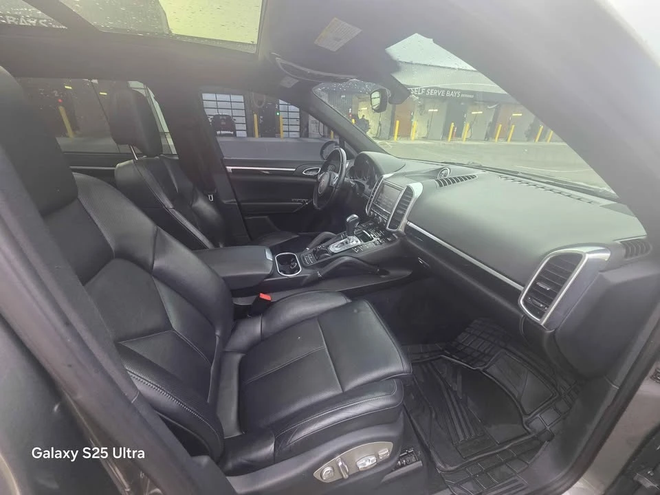 2014 Porsche 958 Cayenne - Image 5 of 15