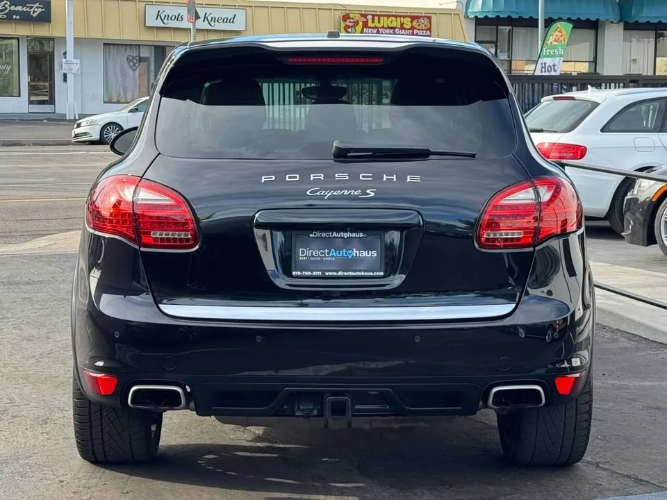 2014 Porsche 958 Cayenne - Image 9 of 20