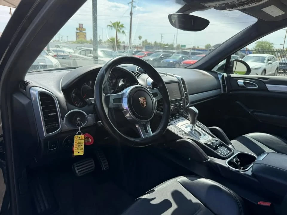 2014 Porsche 958 Cayenne - Image 16 of 19