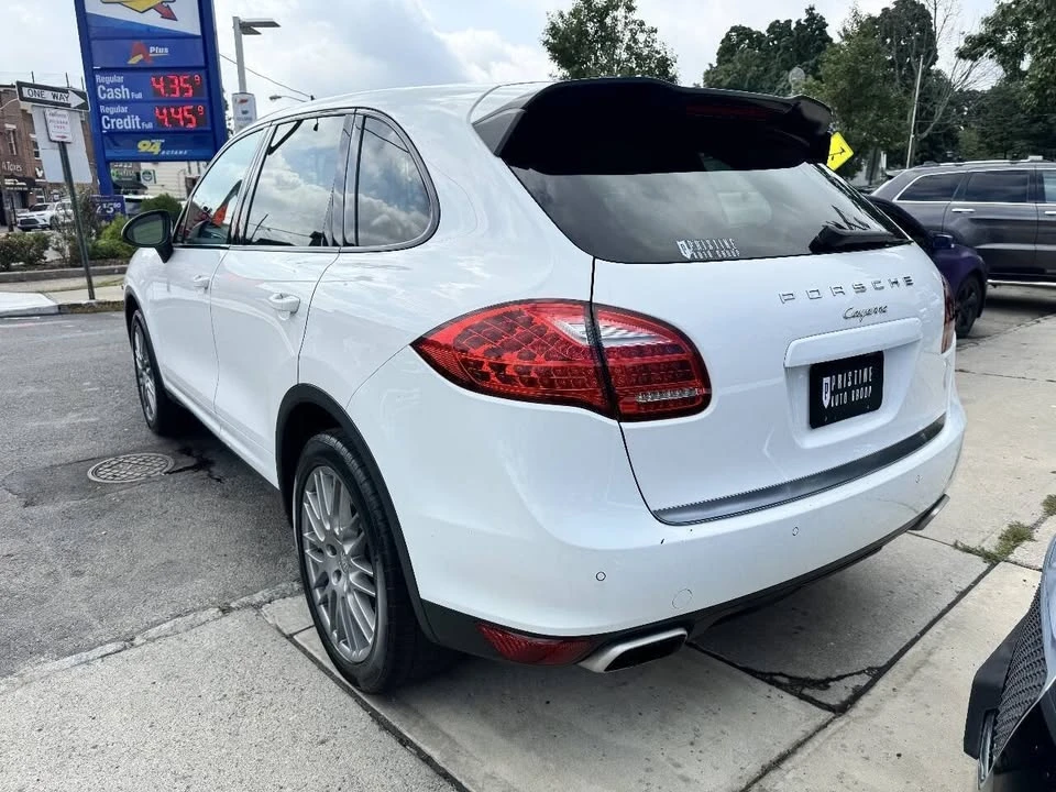 2014 Porsche 958 Cayenne - Image 12 of 20