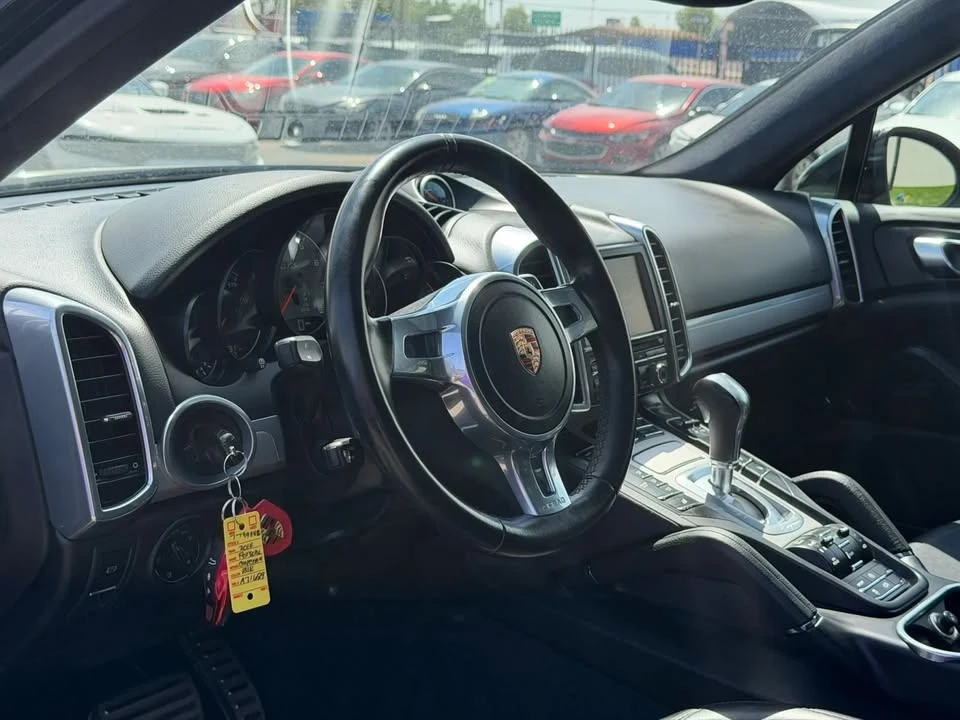 2014 Porsche 958 Cayenne - Image 17 of 19