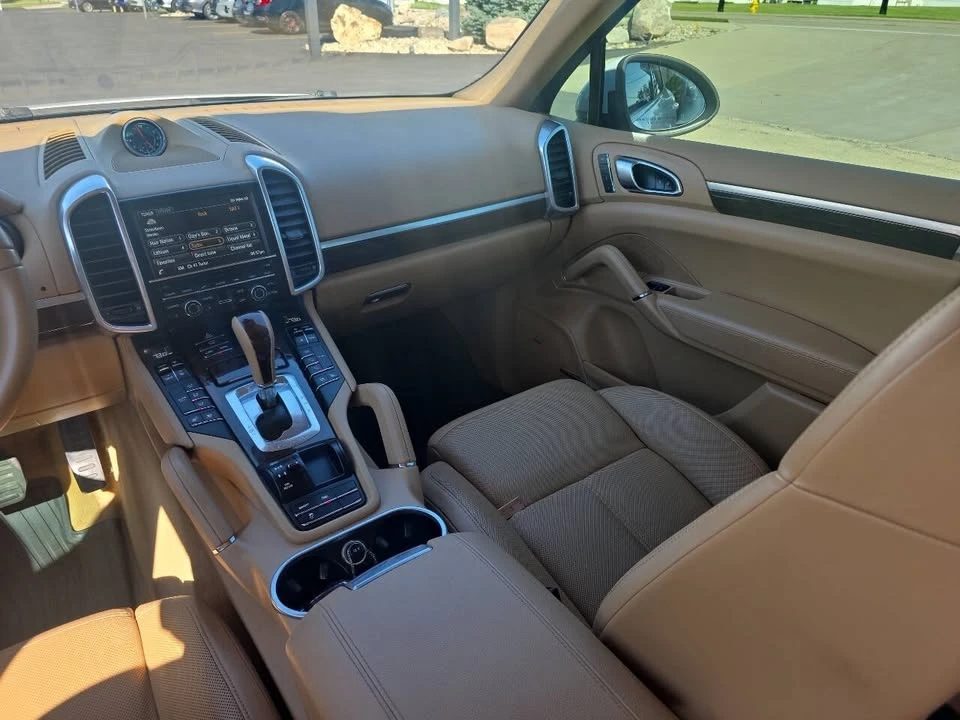 2014 Porsche 958 Cayenne - Image 15 of 20