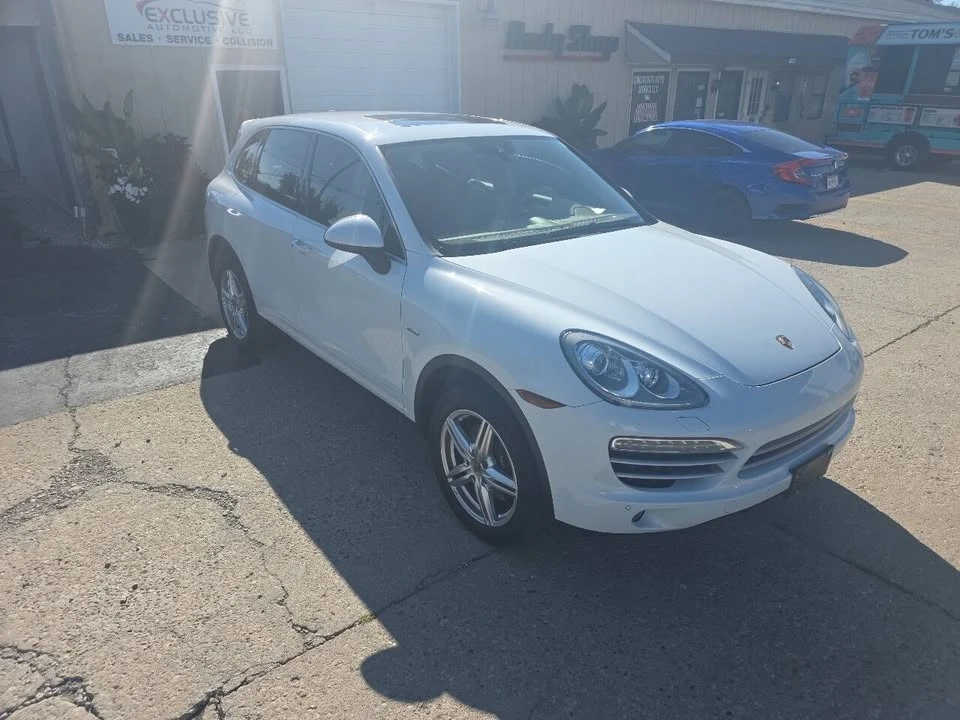 2014 Porsche 958 Cayenne - Image 4 of 20
