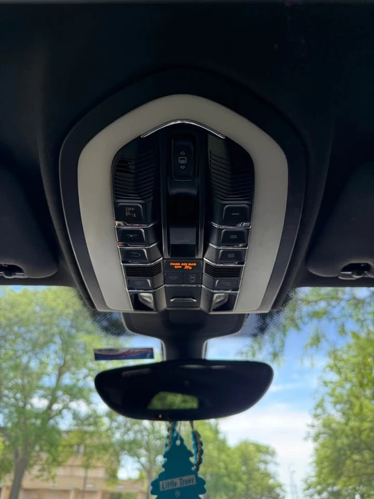 2014 Porsche 958 Cayenne - Image 18 of 20