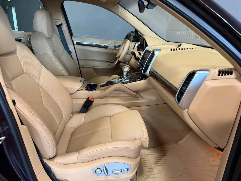 2014 Porsche 958 Cayenne - Image 17 of 20