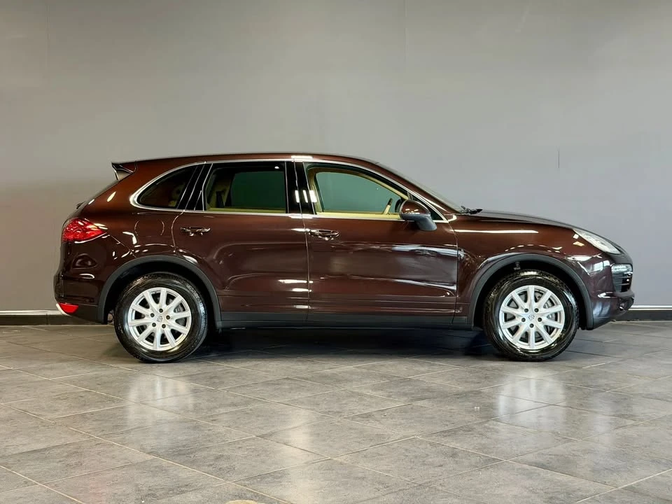 2014 Porsche 958 Cayenne - Image 4 of 20