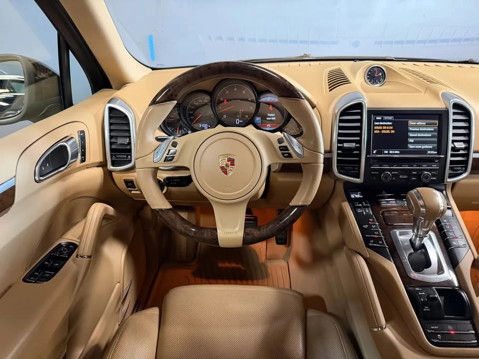 2014 Porsche 958 Cayenne - Image 10 of 20