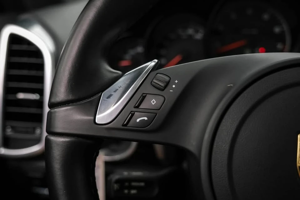 2014 Porsche 958 Cayenne - Image 17 of 20