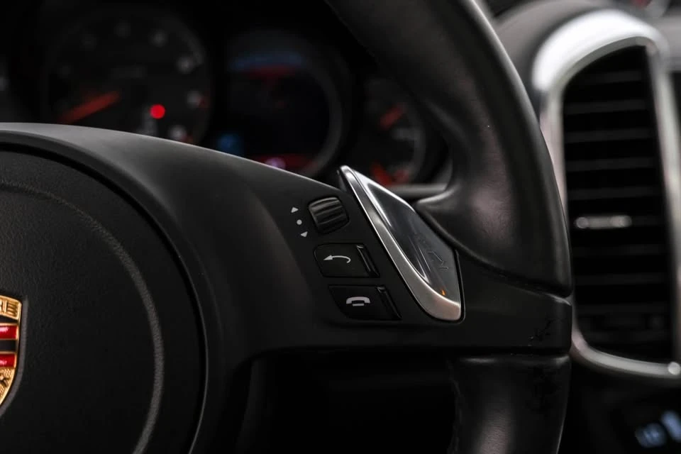 2014 Porsche 958 Cayenne - Image 18 of 20